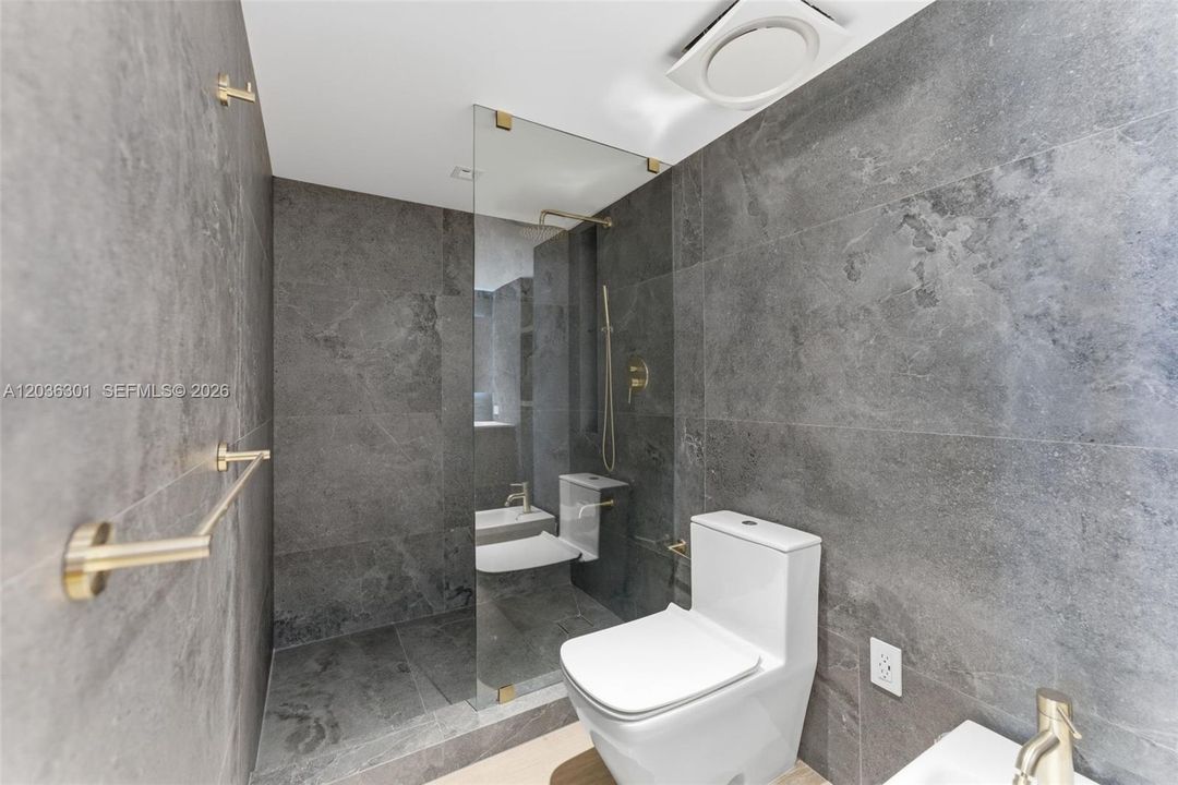 For Rent: $7,999 (2 beds, 2 baths, 1440 Square Feet)