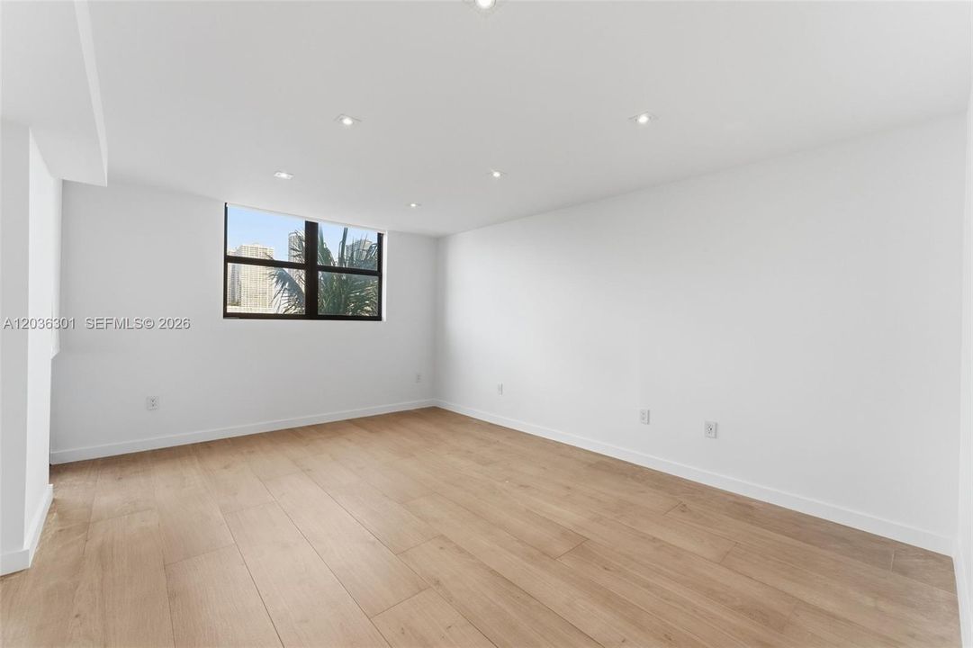 For Rent: $7,999 (2 beds, 2 baths, 1440 Square Feet)