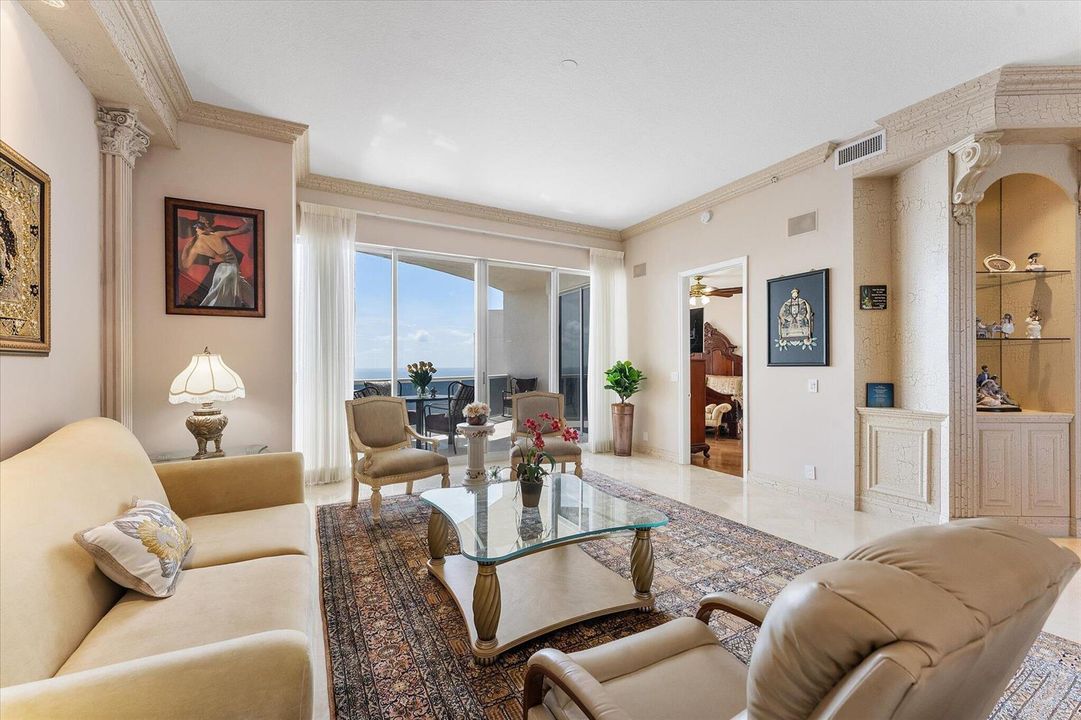 05-3200 N Ocean Blvd_006
