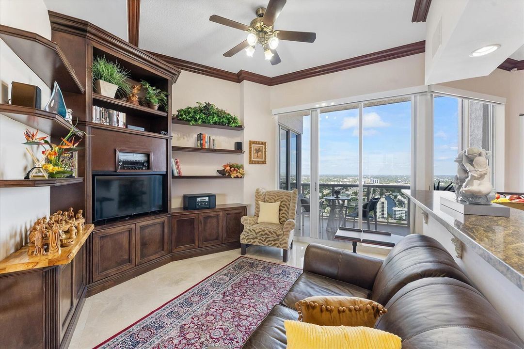 10-3200 N Ocean Blvd_014