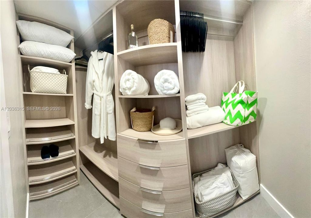 En Renta: $3,100 (2 camas, 1 baños, 870 Pies cuadrados)