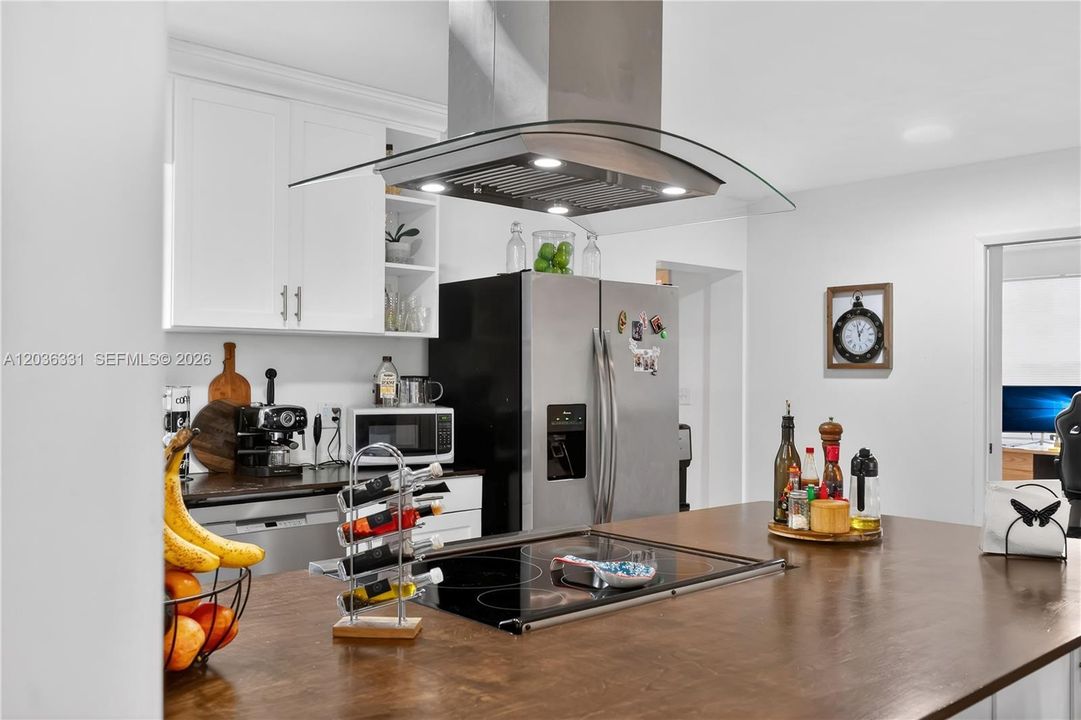 For Sale: $455,000 (5 beds, 2 baths, 0 Square Feet)