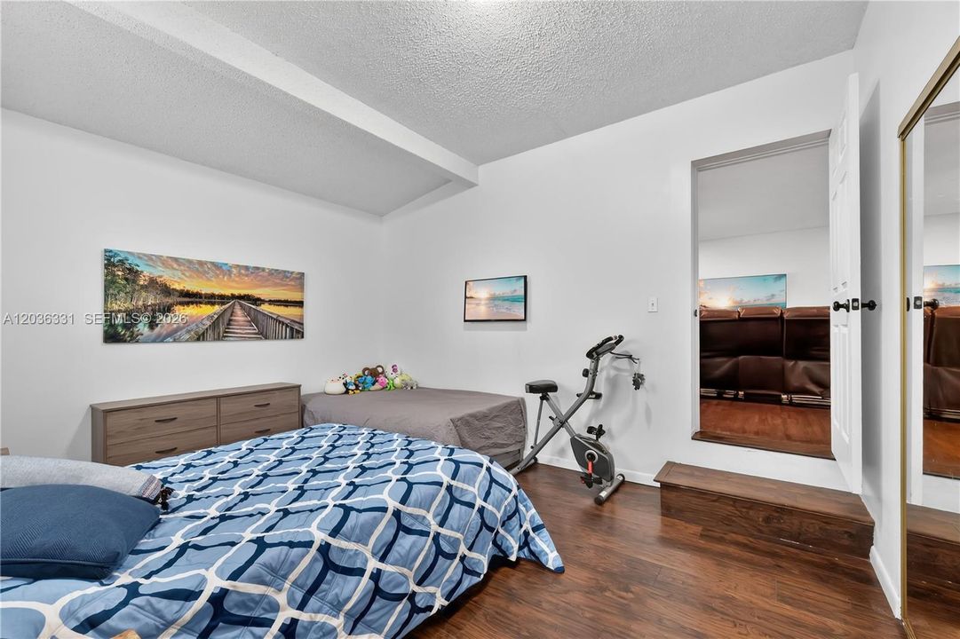 For Sale: $455,000 (5 beds, 2 baths, 0 Square Feet)