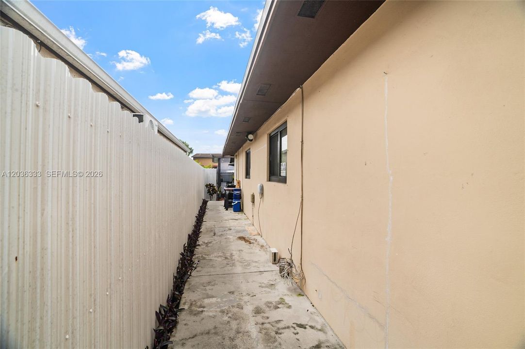En Venta: $499,990 (3 camas, 2 baños, 1161 Pies cuadrados)