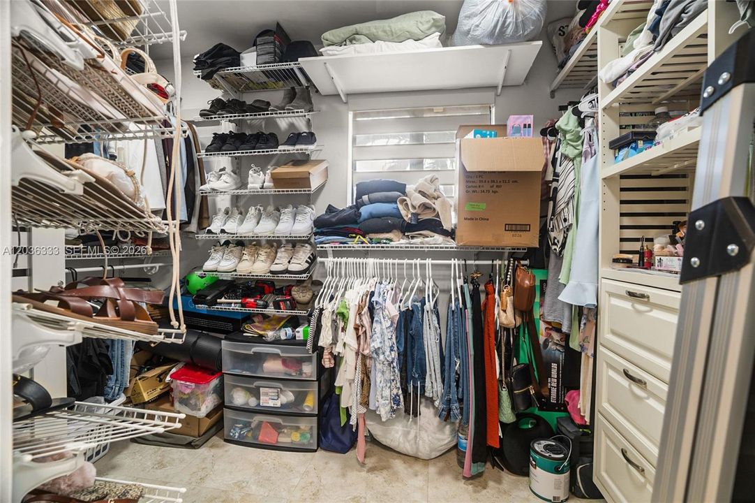 En Venta: $499,990 (3 camas, 2 baños, 1161 Pies cuadrados)