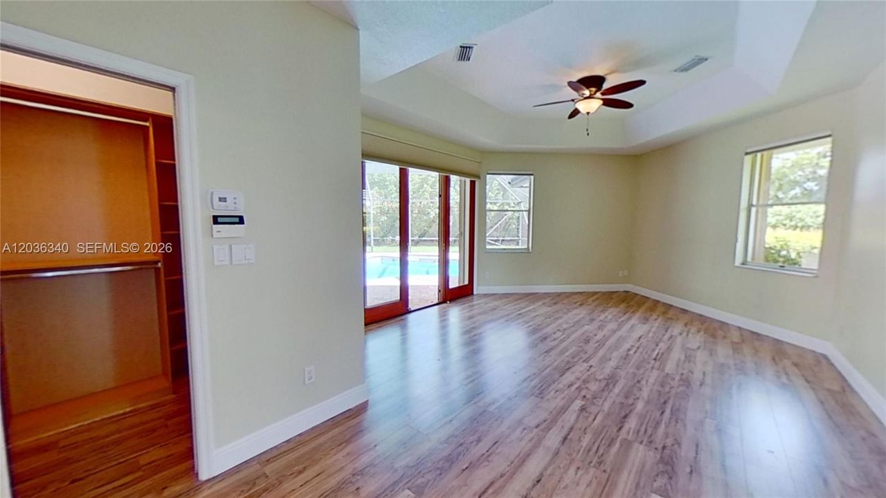 For Rent: $9,500 (5 beds, 4 baths, 3704 Square Feet)