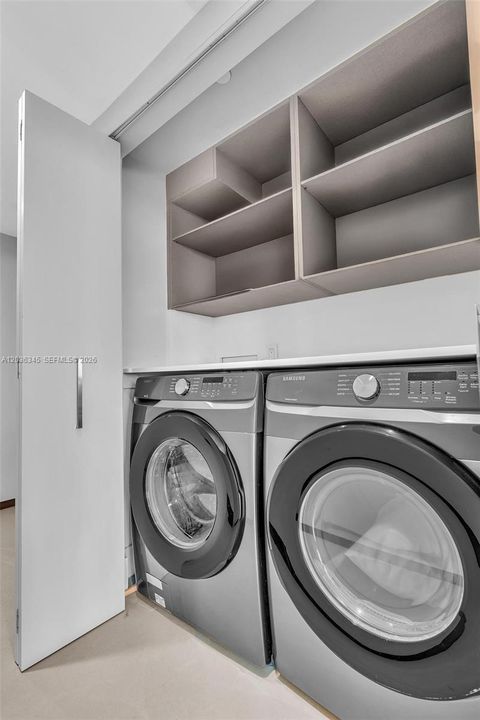 En Venta: $2,650,000 (2 camas, 2 baños, 2320 Pies cuadrados)