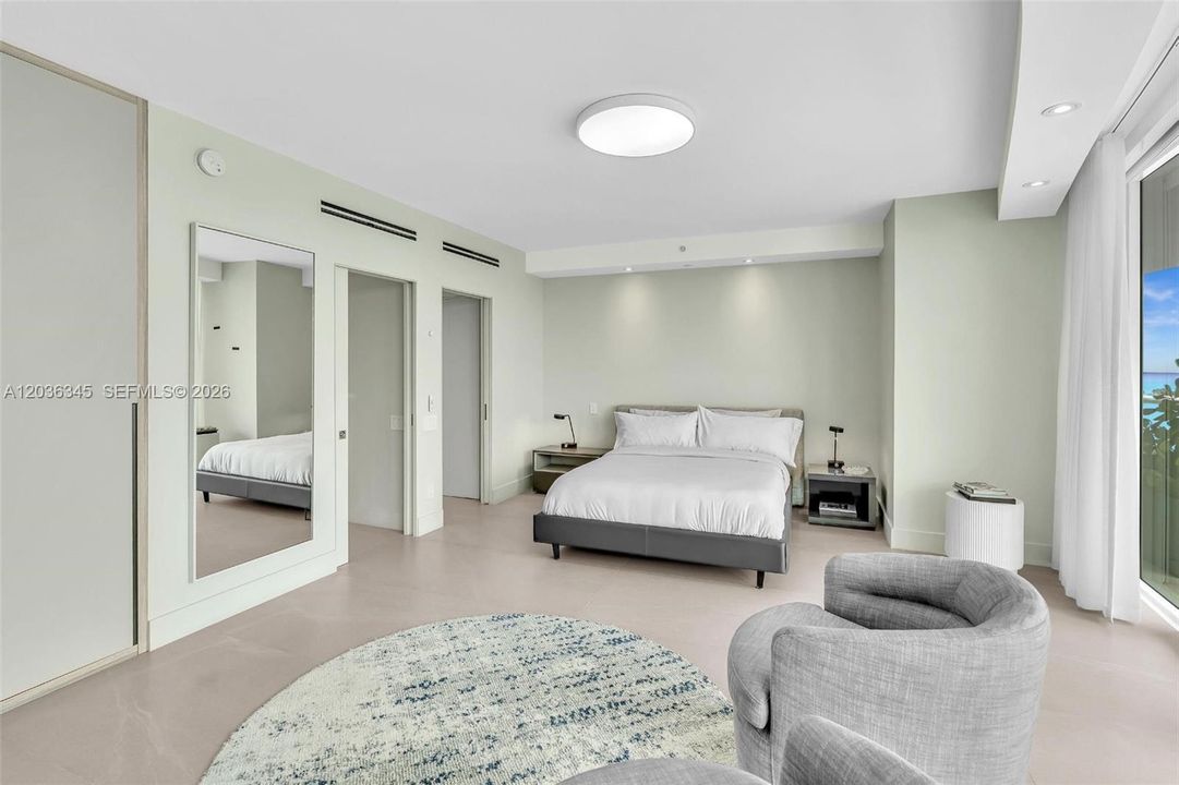 En Venta: $2,650,000 (2 camas, 2 baños, 2320 Pies cuadrados)