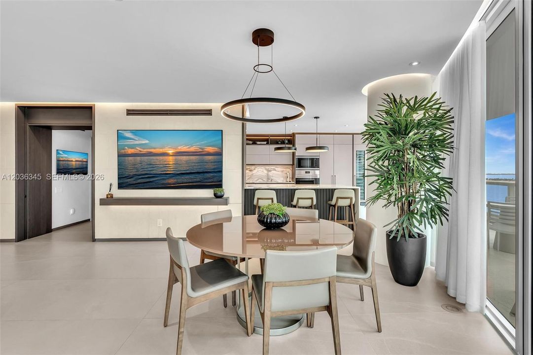 En Venta: $2,650,000 (2 camas, 2 baños, 2320 Pies cuadrados)