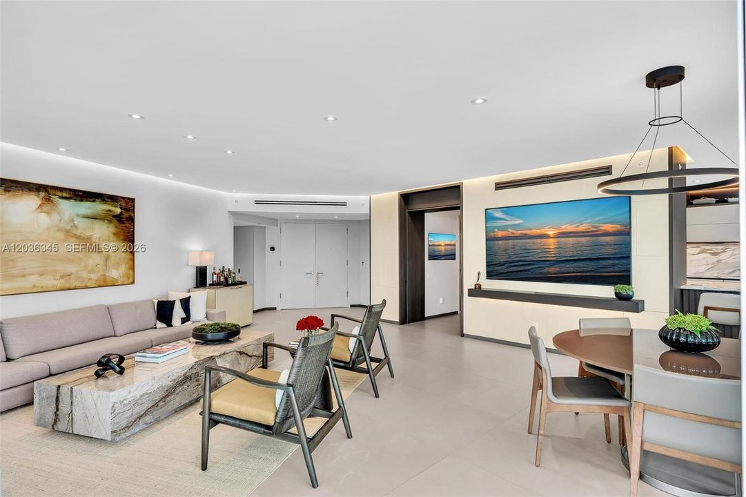 En Venta: $2,650,000 (2 camas, 2 baños, 2320 Pies cuadrados)