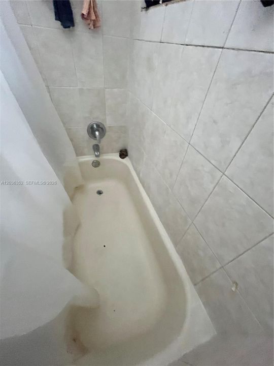 На продажу: $335,000 (3 спален, 2 ванн, 1176 Квадратных фут)