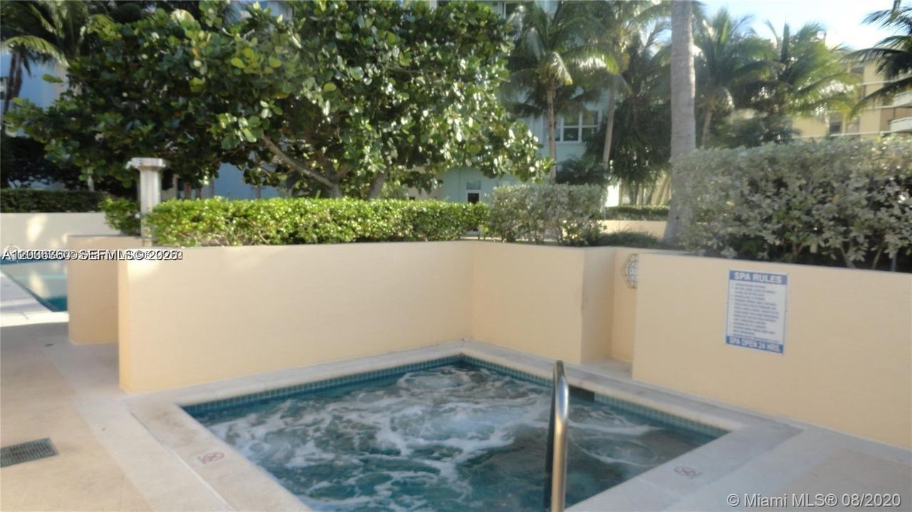Jacuzzi