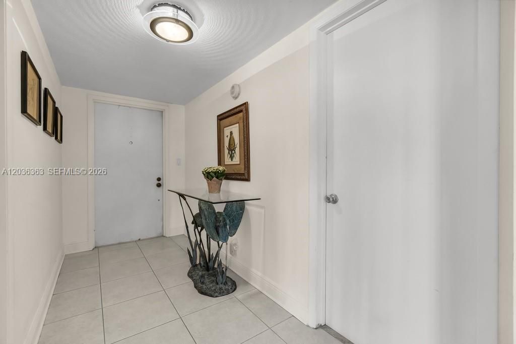 For Sale: $1,495,000 (3 beds, 2 baths, 3744 Square Feet)