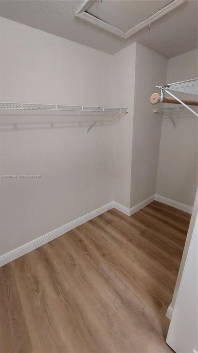 For Rent: $2,850 (3 beds, 2 baths, 1535 Square Feet)