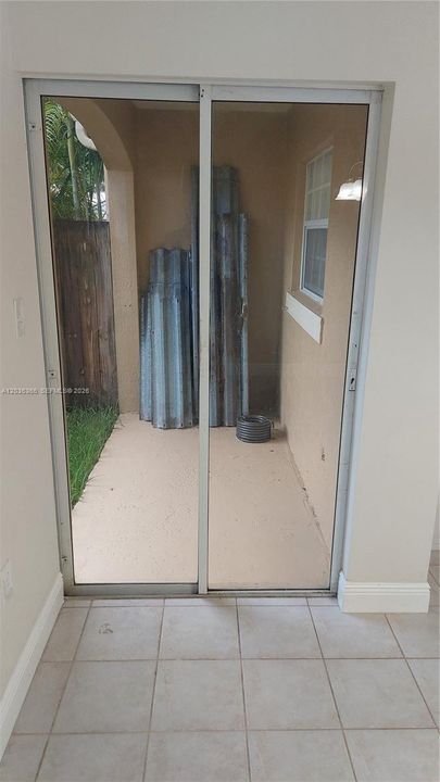 For Rent: $2,850 (3 beds, 2 baths, 1535 Square Feet)