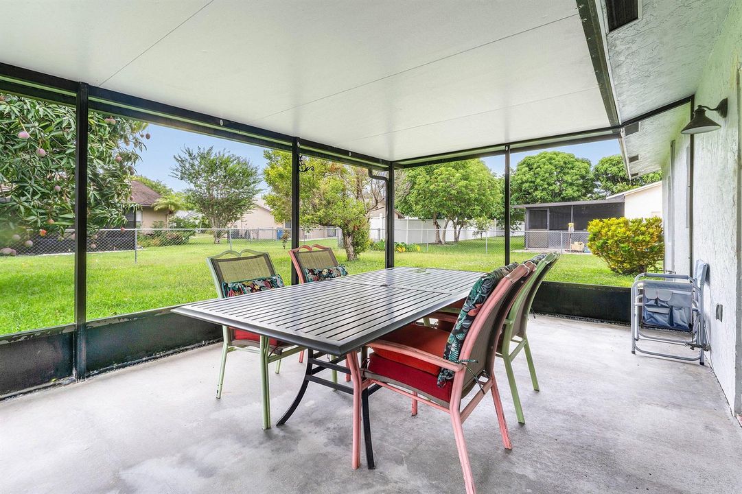 023-1108SonataWay-RoyalPalmBeach-FL-3341