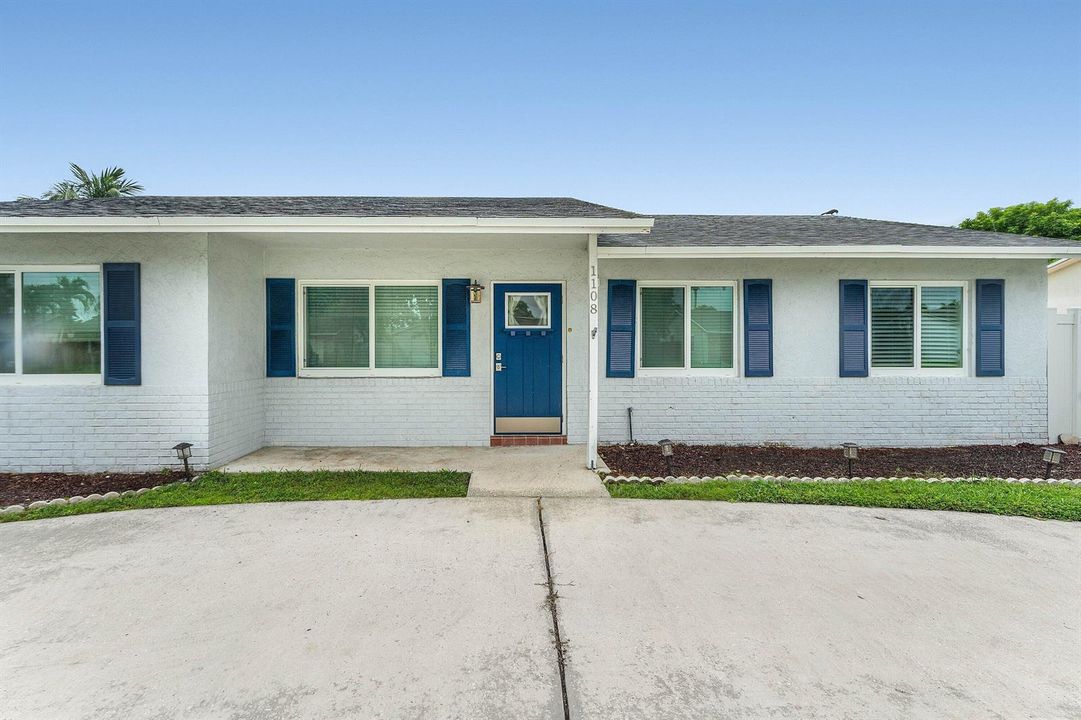 004-1108SonataWay-RoyalPalmBeach-FL-3341