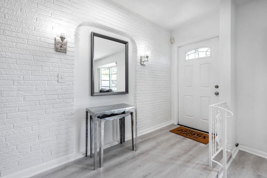 3400NW39thSt.LauderdaleLakes-7