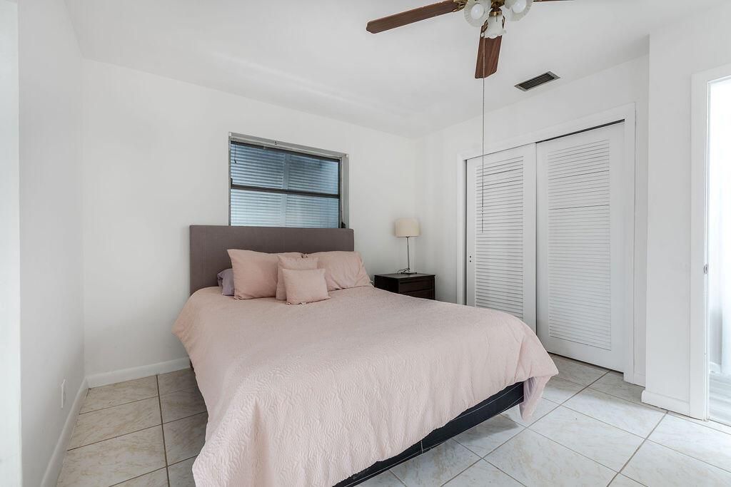 3400NW39thSt.LauderdaleLakes-29
