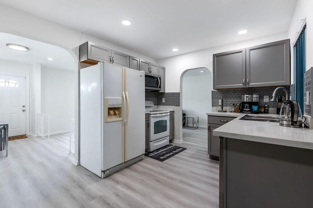 3400NW39thSt.LauderdaleLakes-18