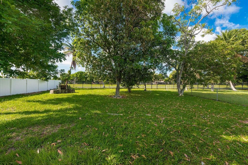 3400NW39thSt.LauderdaleLakes-2
