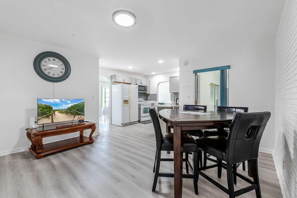 3400NW39thSt.LauderdaleLakes-23