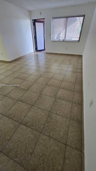 En Renta: $1,650 (1 camas, 1 baños, 700 Pies cuadrados)