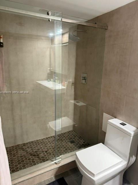 For Rent: $3,800 (3 beds, 2 baths, 1250 Square Feet)