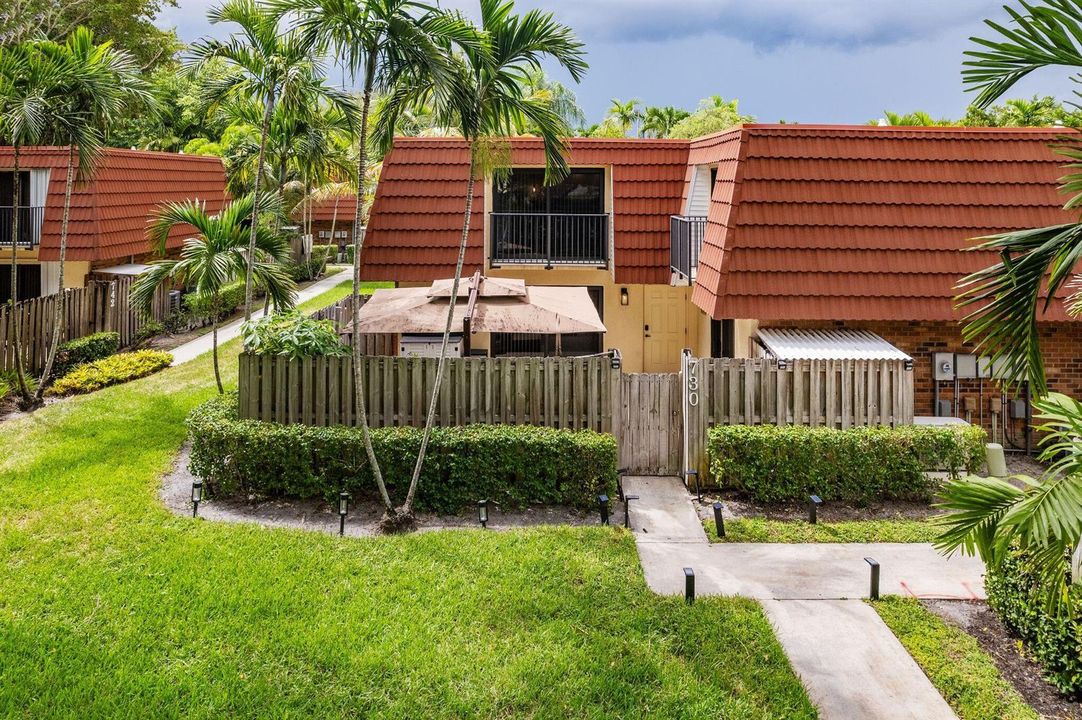 730 NW 99th Cir Plantation FL 02