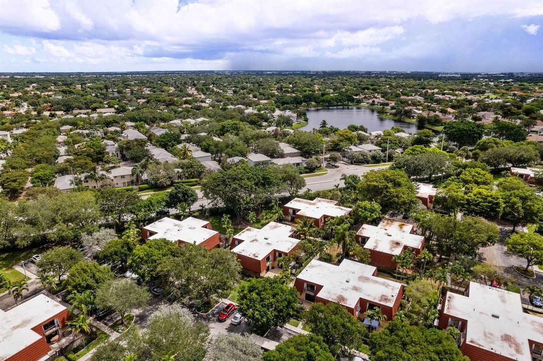 730 NW 99th Cir Plantation FL 44