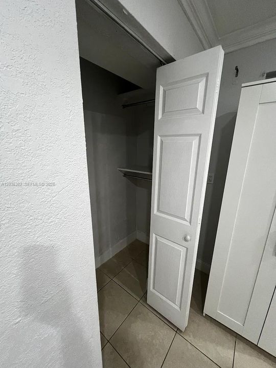 En Venta: $749,900 (4 camas, 2 baños, 1516 Pies cuadrados)