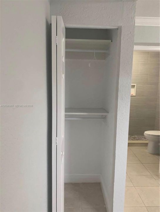 En Venta: $749,900 (4 camas, 2 baños, 1516 Pies cuadrados)