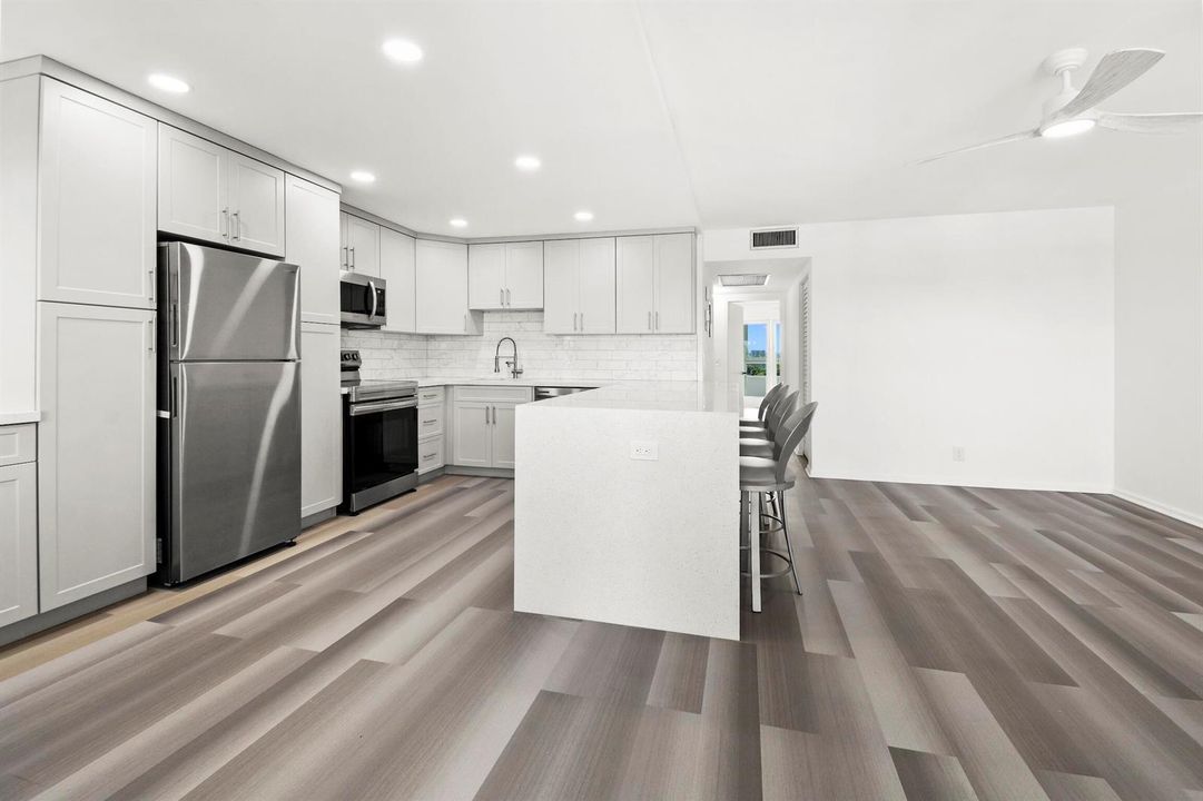 4047 Lincoln C Pic 22