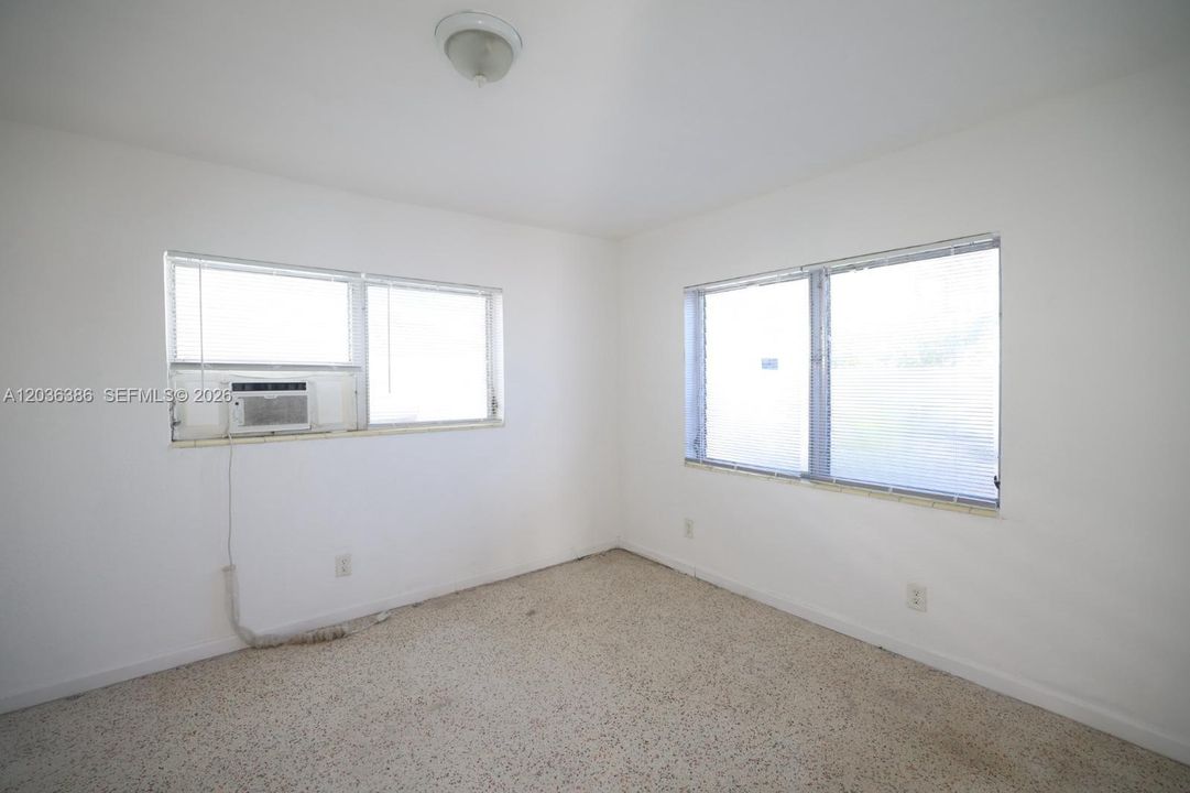 В аренду: $1,875 (1 спален, 1 ванн, 0 Квадратных фут)
