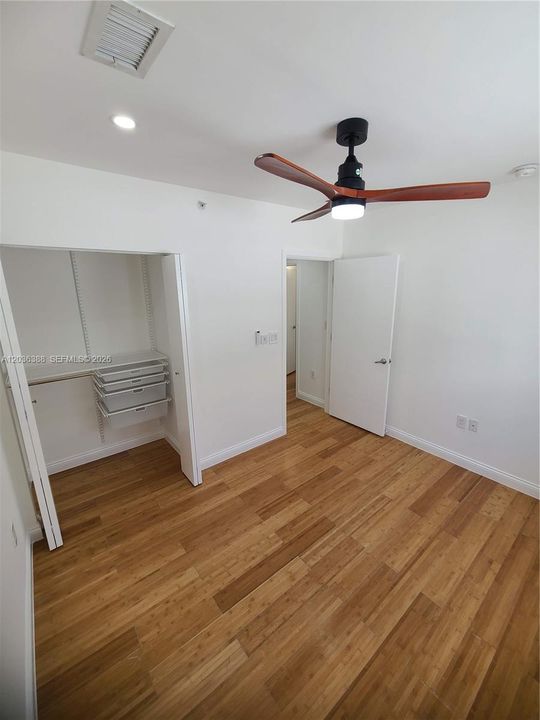 For Rent: $3,000 (2 beds, 2 baths, 750 Square Feet)