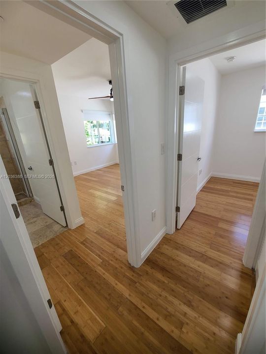 For Rent: $3,000 (2 beds, 2 baths, 750 Square Feet)