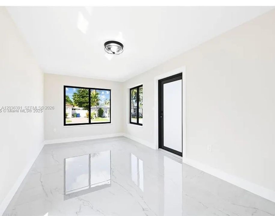 En Renta: $1,700 (1 camas, 1 baños, 1328 Pies cuadrados)