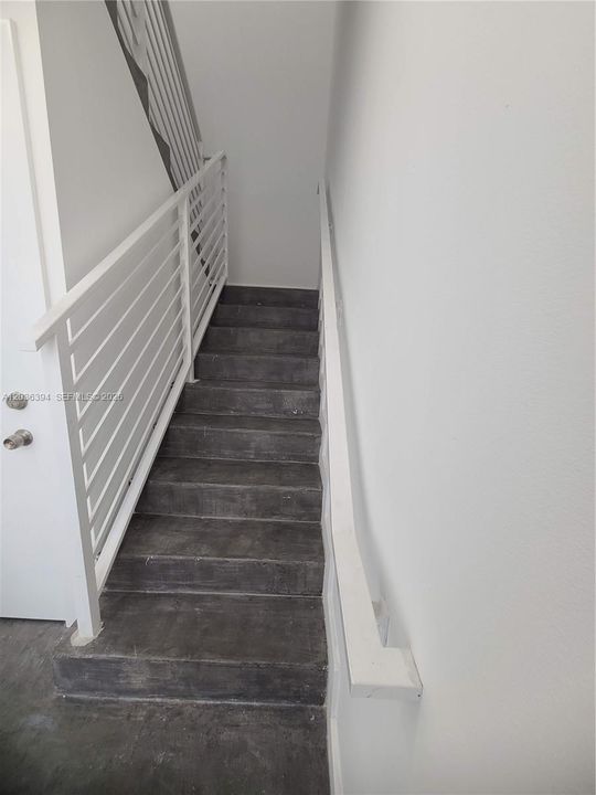 En Renta: $6,000 (3 camas, 3 baños, 1750 Pies cuadrados)