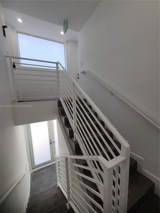 En Renta: $6,000 (3 camas, 3 baños, 1750 Pies cuadrados)