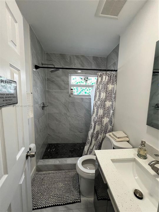 En Renta: $2,500 (2 camas, 1 baños, 2294 Pies cuadrados)