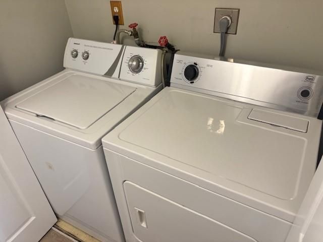 Full size washer & dryer
