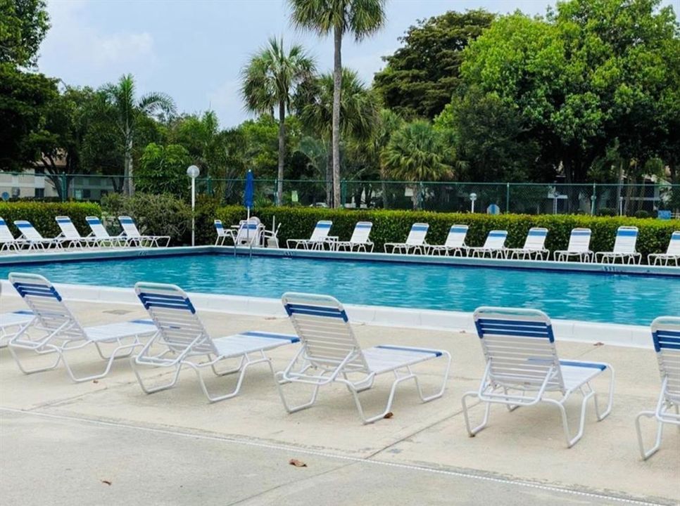 Refreshing community pool