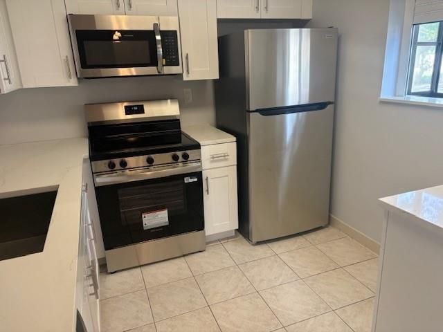 All new appliances & an ice maker