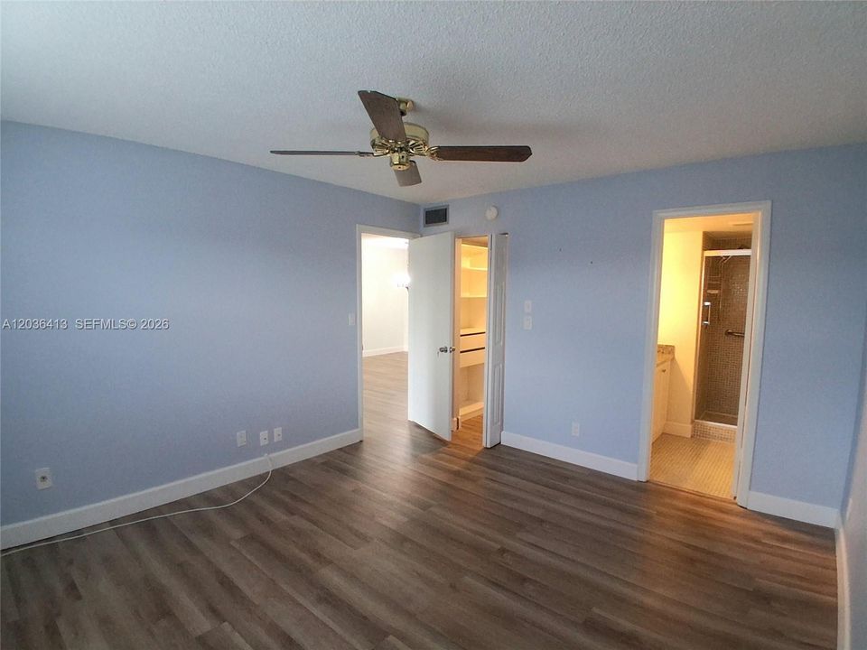 For Sale: $119,900 (2 beds, 2 baths, 850 Square Feet)
