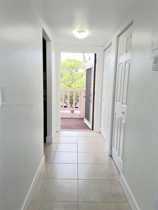 FOYER