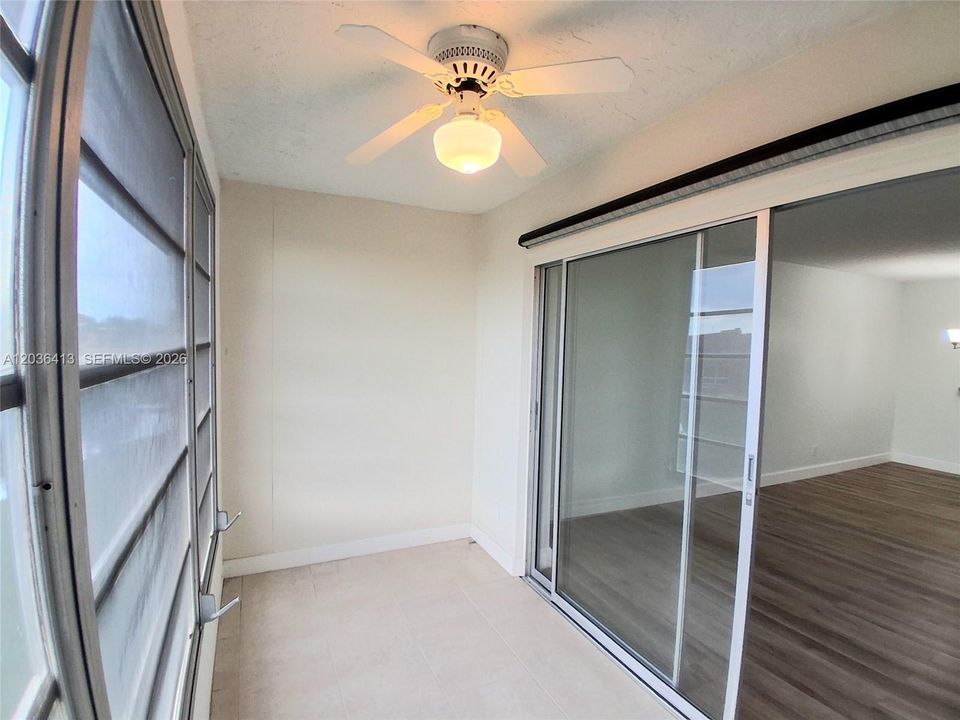 For Sale: $119,900 (2 beds, 2 baths, 850 Square Feet)