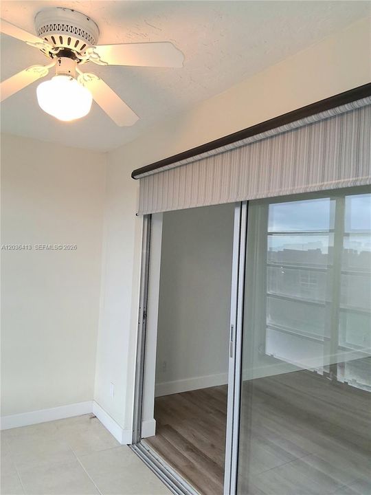 For Sale: $119,900 (2 beds, 2 baths, 850 Square Feet)