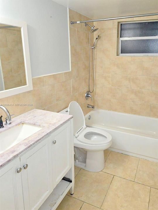 For Rent: $1,480 (1 beds, 1 baths, 640 Square Feet)