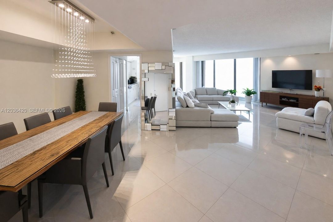 В аренду: $4,250 (2 спален, 2 ванн, 1522 Квадратных фут)