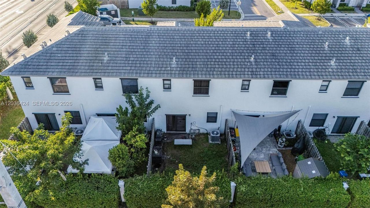 En Venta: $339,900 (3 camas, 2 baños, 1483 Pies cuadrados)